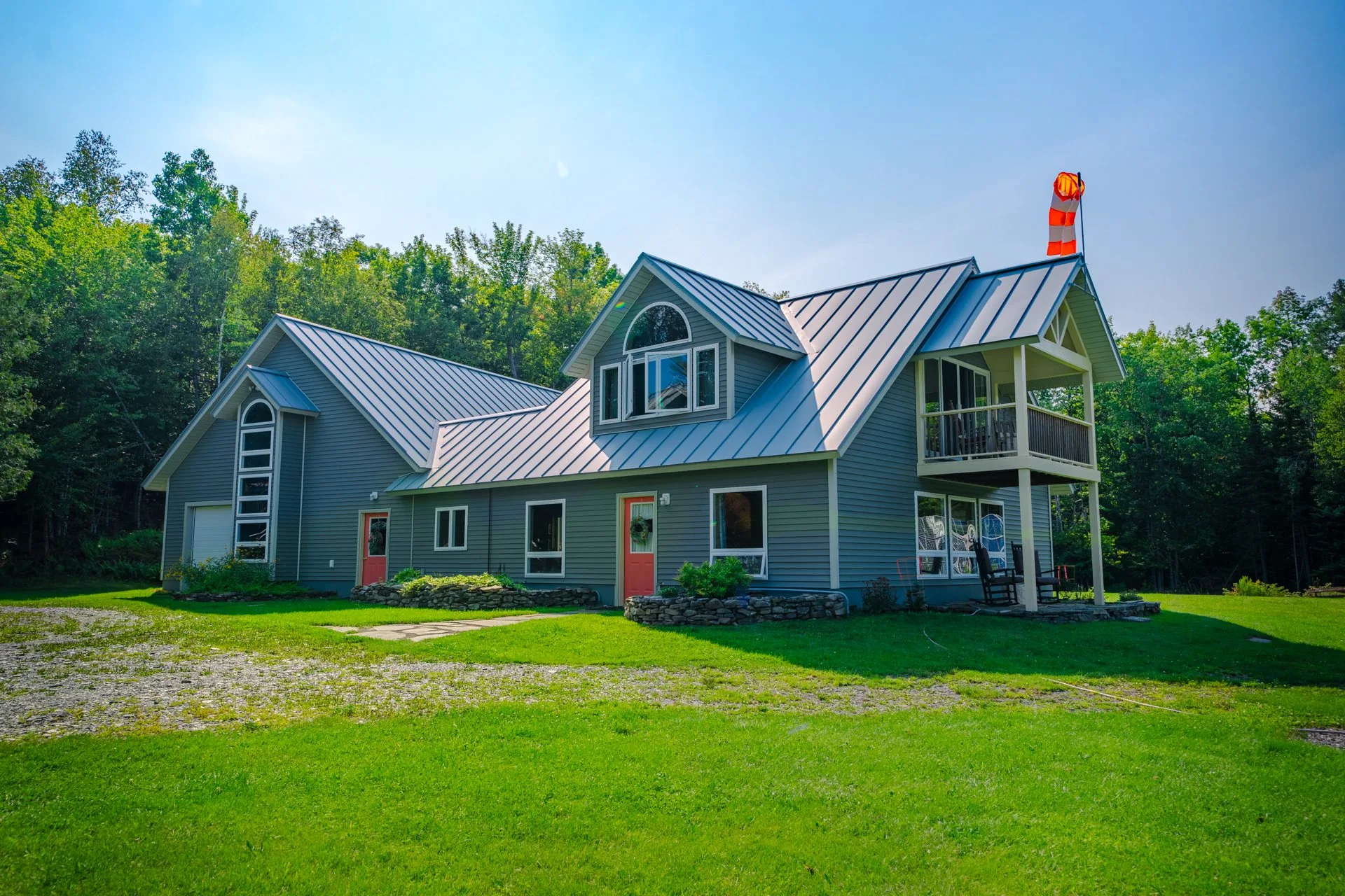Bunk House exterior at Dragonwood