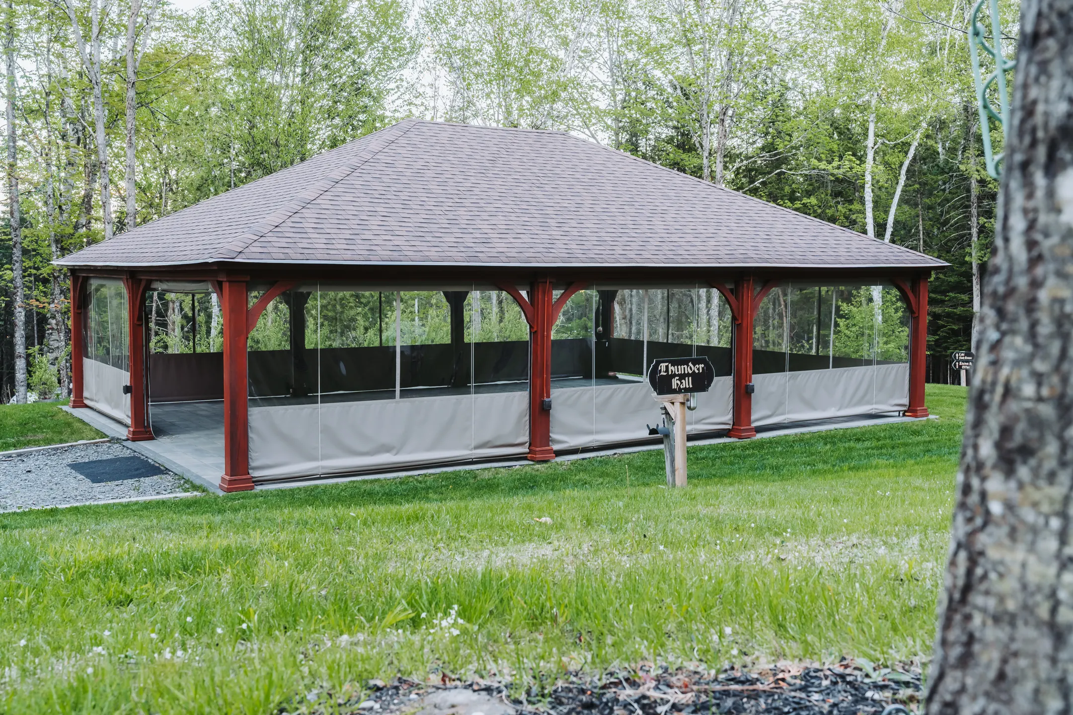 Entrance and gathering area at Thunder Hall