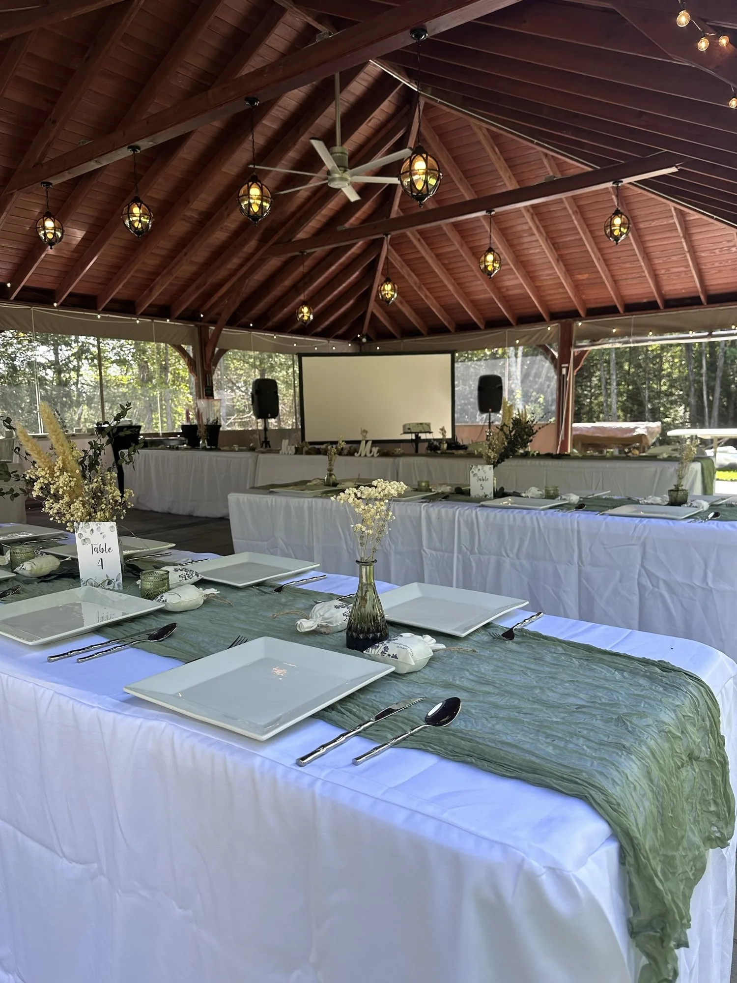 Reception dining setup at Dragonwood